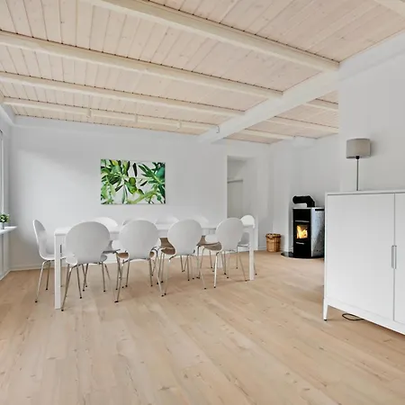 Beautiful In With 5 Bedrooms And Wifi إيبلتوفت